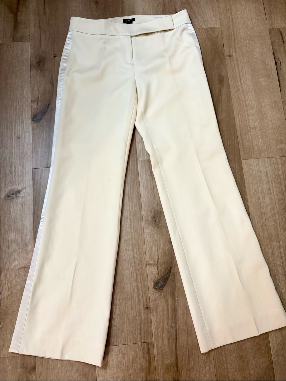 Women’s J.Crew Favorite Fit Virgin Wool Cream Wide Leg Trousers - Size 2